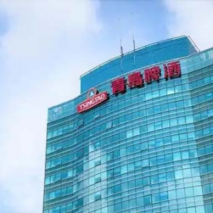 青岛啤酒换帅：董事长黄克兴到龄退休，52岁姜宗祥接棒
