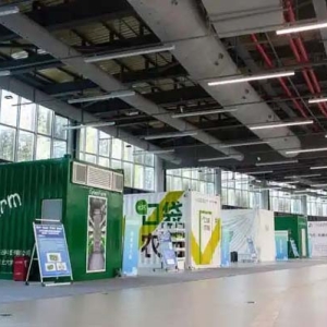 从“种菜”到“智耕”，这群90后、00后用集装箱探索中国垂直农业发展的新路径