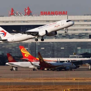从“东方明珠”到“东方之珠”，东航国产C919元旦首航开通沪港定期航班