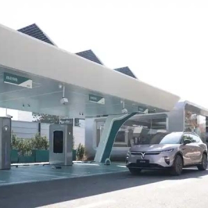 月销八连涨！岚图汽车12月销量12136辆，全年销量达85697辆