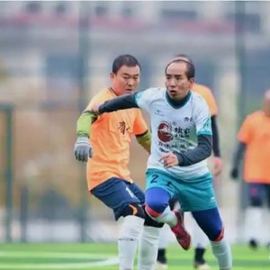 贵安新区首届“迎春杯”足球赛热度不减
