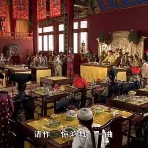 甄嬛传大合体来了！网友感慨“最强售后”：时隔十三年，娘娘们都变了