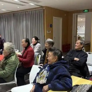 趣味英语，让老人晚年生活多姿多彩