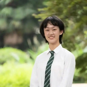 超强！“竞赛女神”严彬玮回南师附中设立奖学金