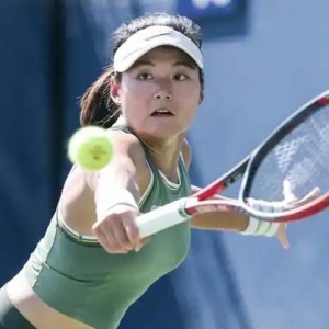 第三位晋级女单次轮！澳网：王雅繁2-1击败邦达尔晋级女单次轮