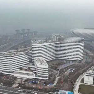 重庆两江新区：国家区域医疗中心项目建设忙