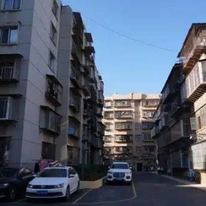 “感觉住进了新小区”！官渡区两个老旧小区改造工程验收合格