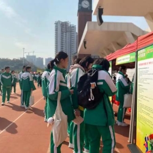 执信中学举办模拟招聘会，学子收获“求职初体验”