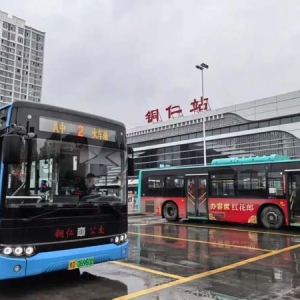 绿色出行新升级！铜仁66辆新能源公交车已上线
