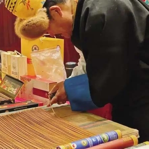 为春晚添彩 拉萨2025年非遗及文创展启幕