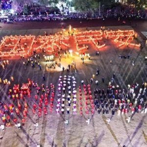 国家级非遗板板龙灯闹新春，慈利年味越夜越“龙”