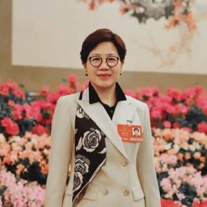 全国人大代表屠红燕：让历史经典产业成为民族时尚品牌