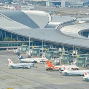 最多的一天四班直飞 成都多条国际航线加密
