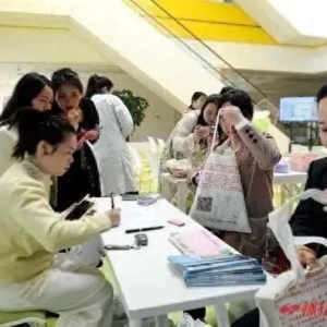 辰溪妇幼保健院：开展生育保健知识宣传