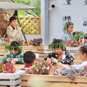 柳梢问春 稚子寻诗：昆明市图书馆举办少儿清明传统文化诗会