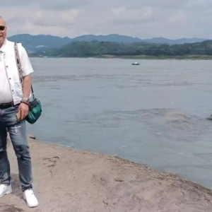 成渝两地艺术家携手推出歌曲《成渝兄弟》