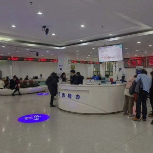 激发企业发展活力，浦东持续优化营商环境