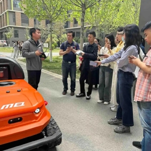 西咸新区智能网联汽车产业跑出“加速度”
