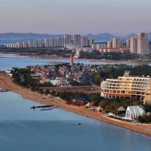 听浪观霞赏巨轮，威海五一旅游的诗意打开方式