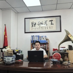 匠心传承·音育未来｜广音琴行熊发贵：以匠人精神托起西南音乐教育新高地