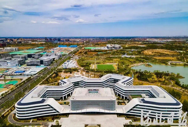 落地一个项目带动一条产业链！雄安新区疏解落地项目走向集群式发展
