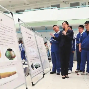 “锦绣太原历史文化”流动展首进校园