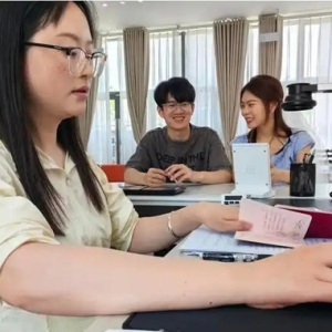 内江主城区“520”“521”婚姻登记预约火爆 登记处做好延时服务准备