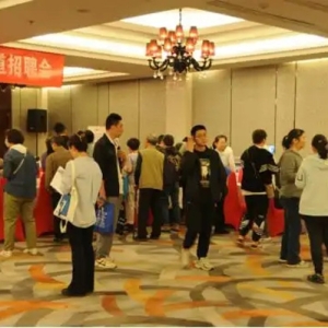 西罗园街道举办招聘会助力家门口就业潮