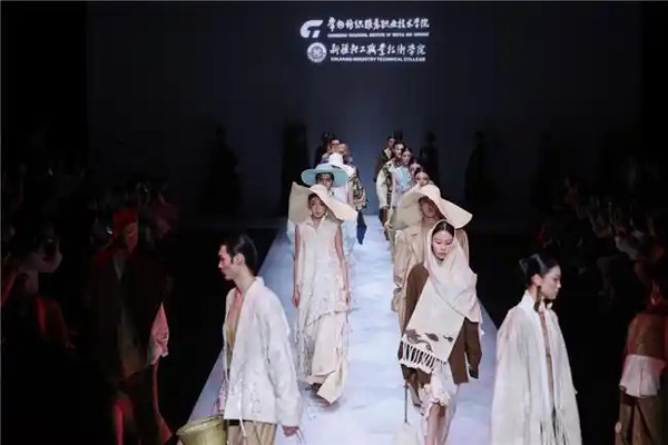 常州纺织服装职业技术学院优秀毕业设计作品第七次精彩亮相中国国际大学生时装周