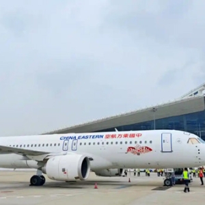 东航C919首飞厦门，国产大飞机已开通14条航线通达12座城
