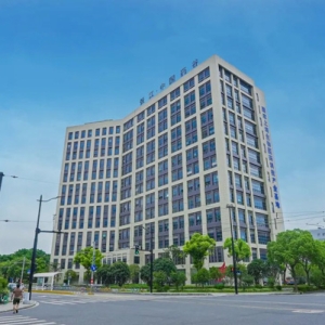 浦东“青创15条”实施满月，“两个100万”受青年人才热捧