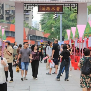 “错峰招聘”，广州海珠江南中街道开辟求职新跑道