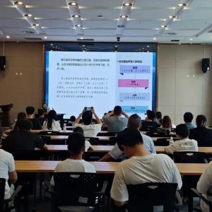 学习商代历史 来考古讲堂过“儿童节”