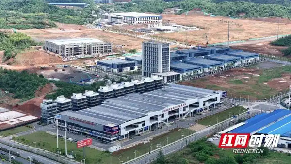 荷塘区：优化服务保障 全力打造国际一流硬质材料产业集群