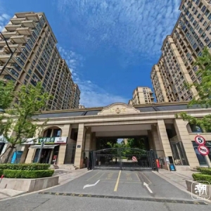 价格跌回1.5万元/m²，广厦天都城长期霸榜热门二手房