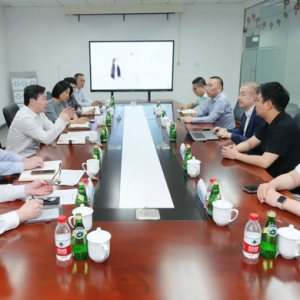 推动打造更多原创的“中国智造”产品！区领导走访调研重点企业