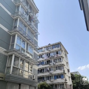 学校附近的出租房迎来换租潮：流转的高中陪读房，流转的故事和青春