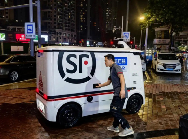 运营密度全国居首！无人车配送行业迎爆发性增长，深圳年底千车上路