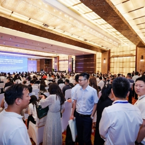 全联房地产商会秘书长赵正挺：房地产市场保持总体平稳