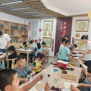 青岛理工大学智创星河科普团：传统文化与科学实验融合，为乡村学生种下科学种子