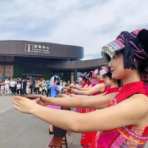 从“看山水”到“玩山水”！兴义“四道加法”让旅游产业“活起来”