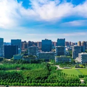 当 40℃热浪遇上西咸海绵城市：看生态设施如何 “逆势降温” 造绿洲