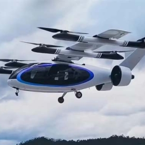 又一车企成功“登天”！广汽首款复合翼飞行汽车完成试飞