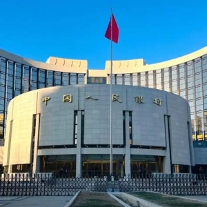 央行：房地产贷款增速回升，住户消费贷款增长