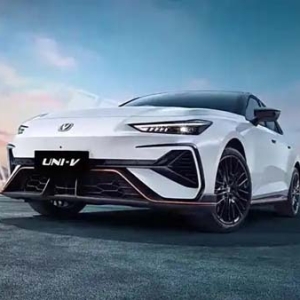 长安汽车第三代 UNI-V 车型将于 8月7日上市