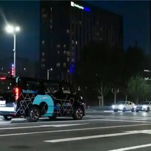 继广州之后，文远知行北京启动夜间自动驾驶测试，加速打造全天服务网络