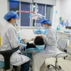 长沙市口腔医院延时门诊升级，下班也能安心看牙