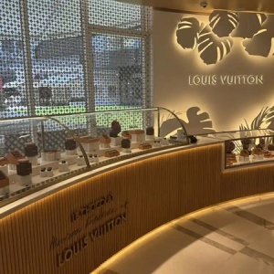 LV关闭中国唯一巧克力店，奢侈品搞副业还是不太行