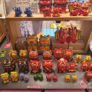 「生活新算法」避暑游带火“滇味”伴手礼 瓦猫、甲马等文创产品走俏