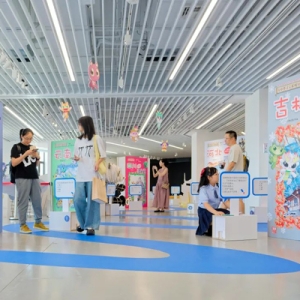 2025上海书展浦东分会场揭幕！浦东版“双主场”亮相，120余场活动蓄势待发